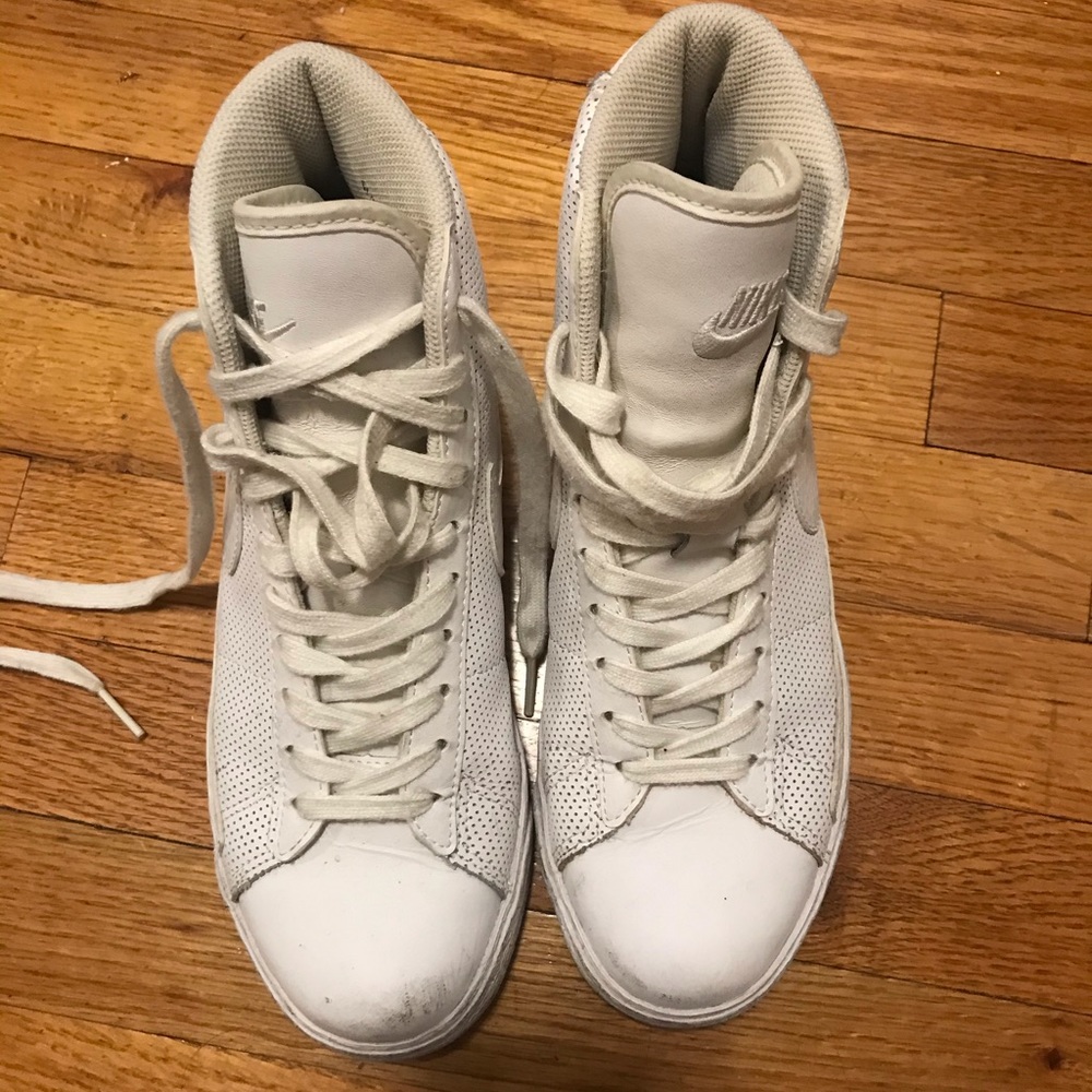 Nike high top sneakers